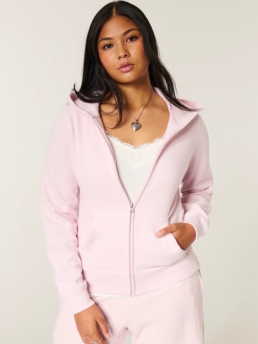💐NWT💐 🤩 Hollister Feel Good Zip-Up Hoodie - size M
